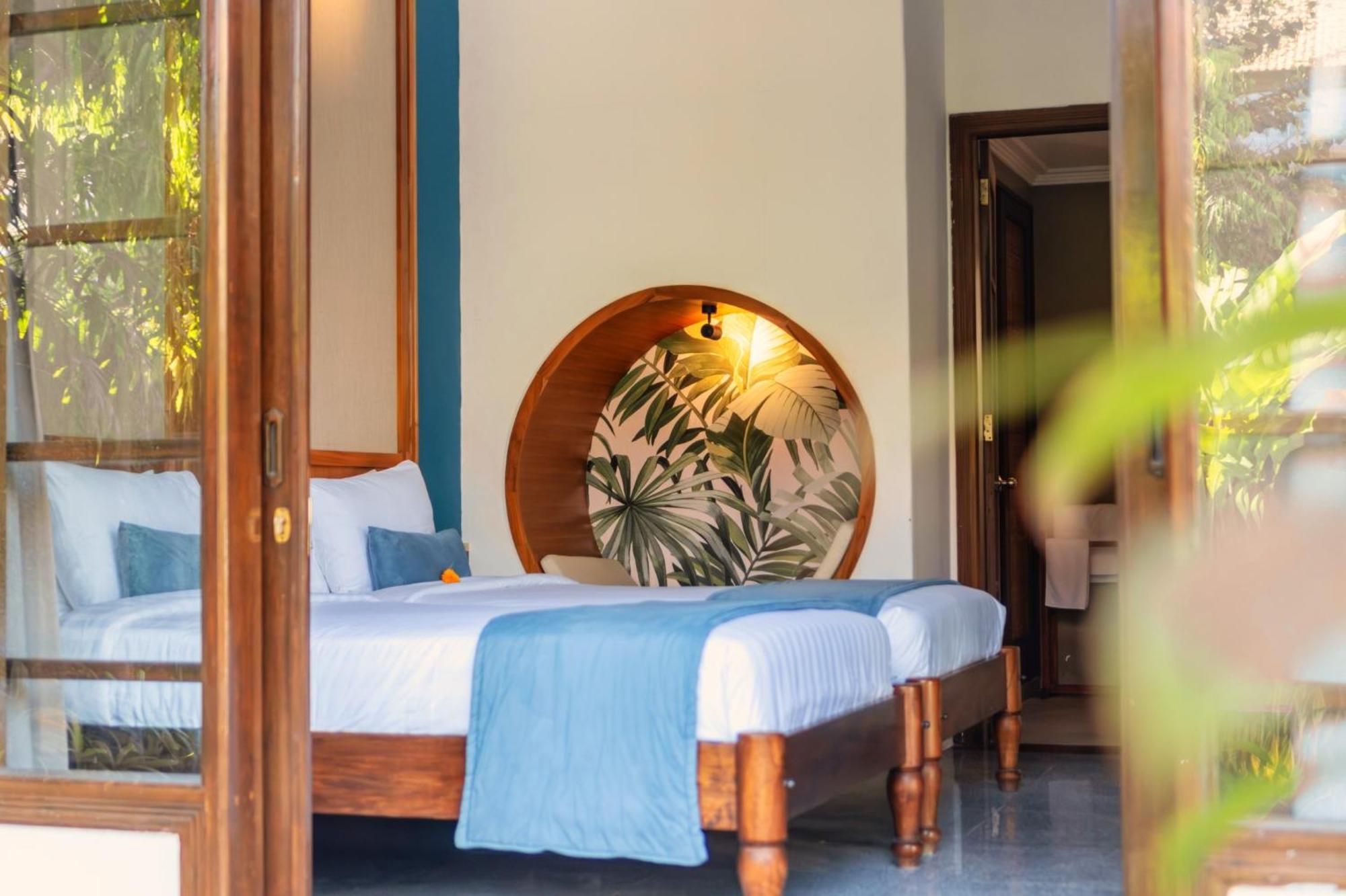 Kecapi Villa Seminyak By Ini Vie Hospitality Exterior photo